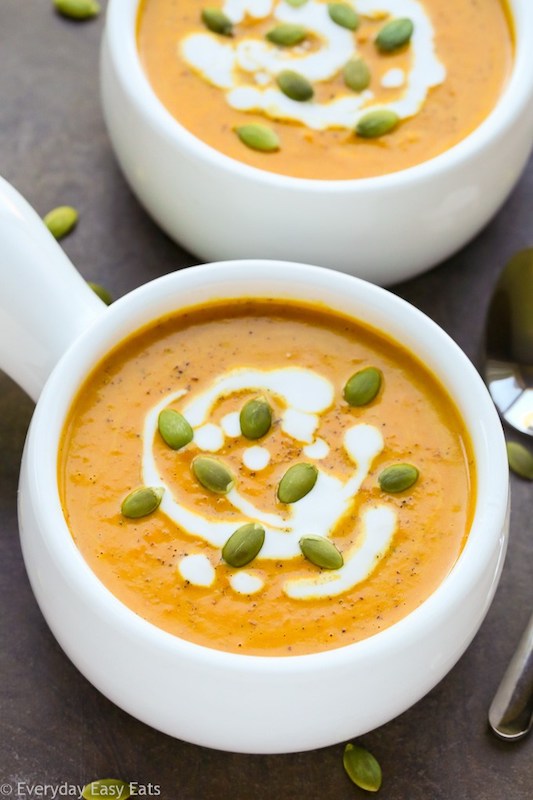 Healthy pumpkin recipes – Curried pumpkin coconut soup